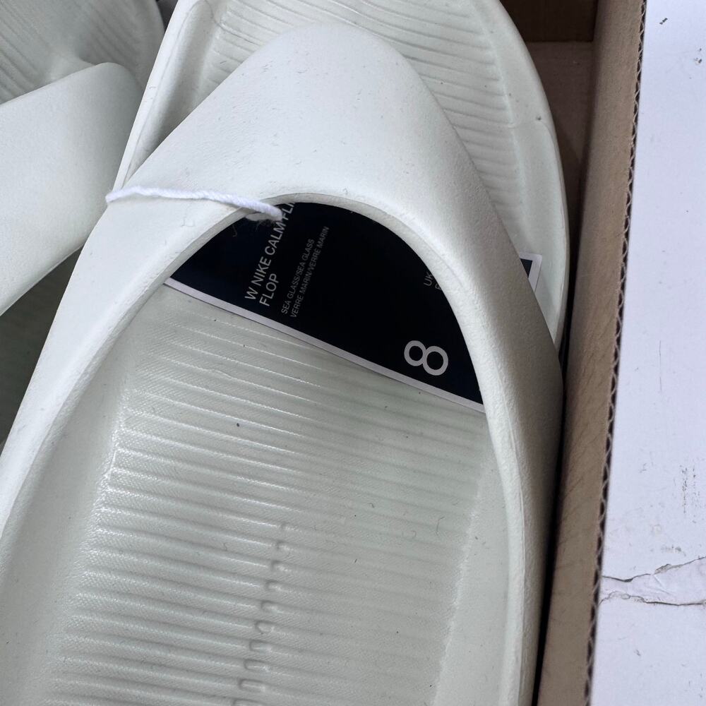 Nike Women's Calm Flip Flop Sandals Slides Sea Glass White Size 8 NWB - Picture 6 of 7